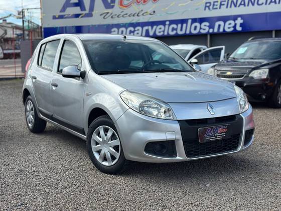 RENAULT SANDERO 1.6 EXPRESSION 8V FLEX 4P MANUAL RENAULT SANDERO 1.6 EXPRESSION 8V FLEX 4P MANUAL